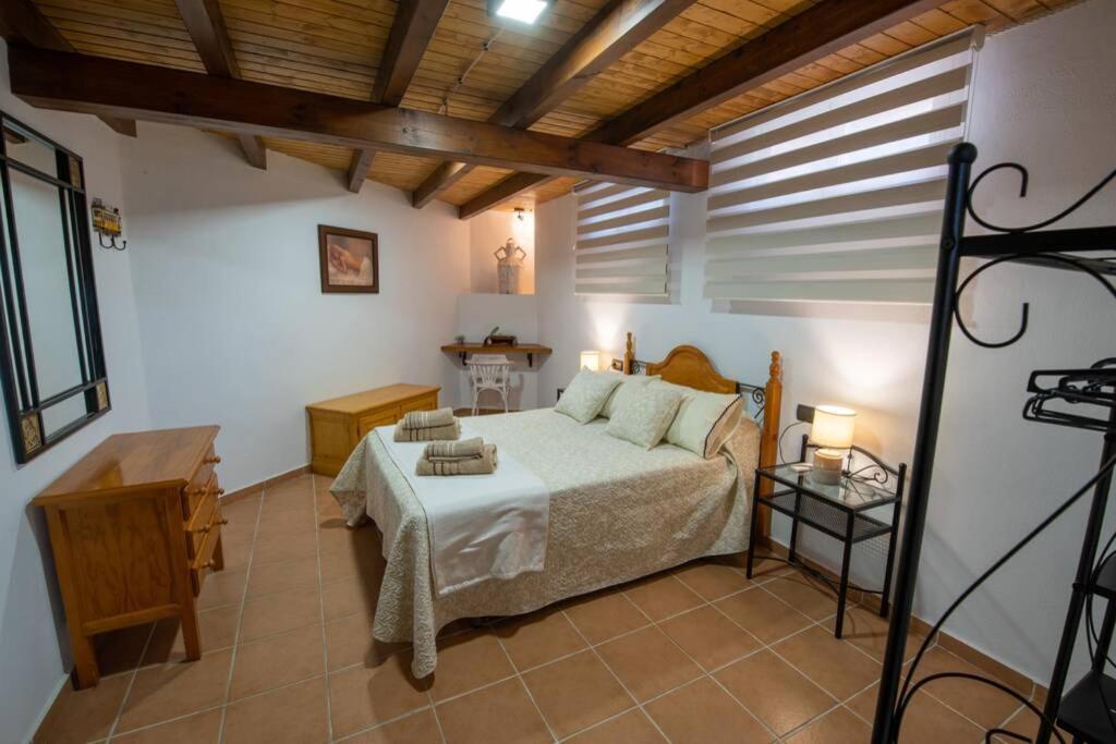Вилла Casa Cuesta Del Alamo. Vistas Frente Puente Lata Гранада Экстерьер фото